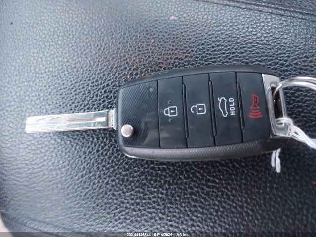KIA Optima Lx 2015 KNAGM4A71F5615199 Image 11
