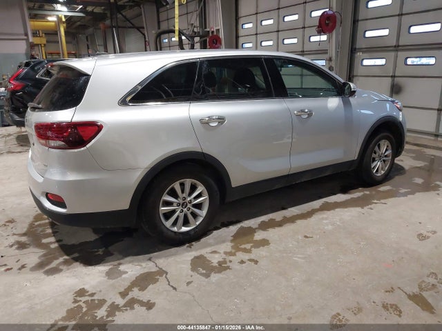 KIA Sorento 2.4l L 2019 5XYPG4A39KG595387 Image 12