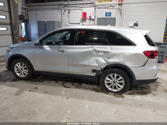 KIA Sorento 2.4l L 2019 5XYPG4A39KG595387 Image 13