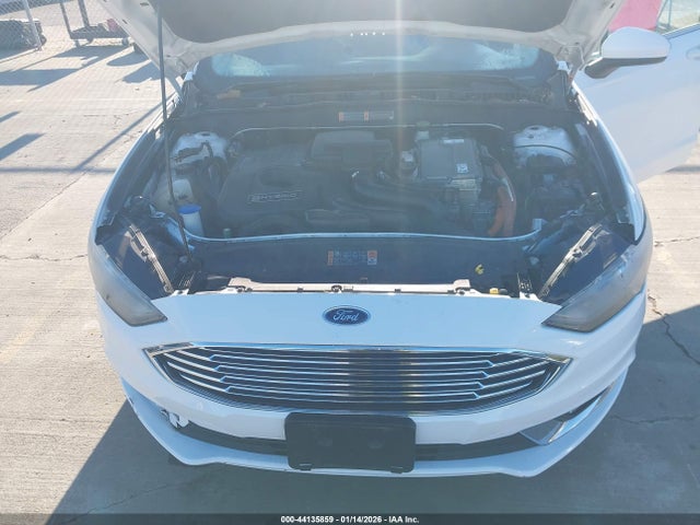 3FA6P0LU6JR115861 Ford Fusion Hybrid Se