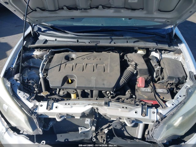 5YFBURHEXFP274497 Toyota COROLLA LE