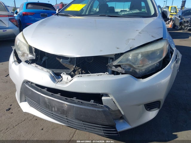 5YFBURHEXFP274497 Toyota COROLLA LE