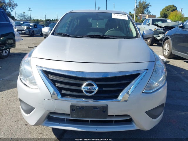 3N1CN7APXJK429405 Nissan Versa 1.6 Sv