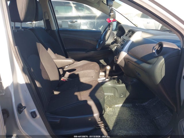 3N1CN7APXJK429405 Nissan Versa 1.6 Sv