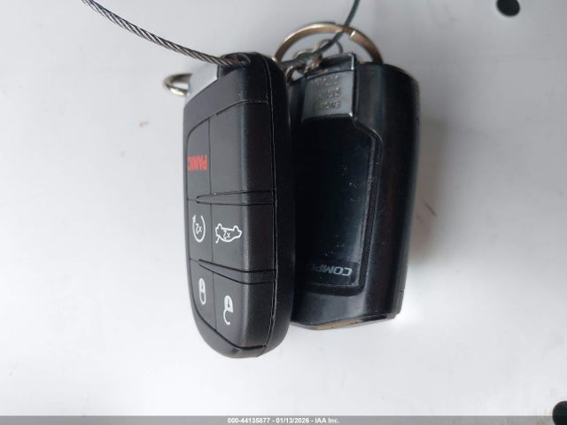 2020 DODGE CHARGER 2C3CDXGJ9LH231945 Photo 10