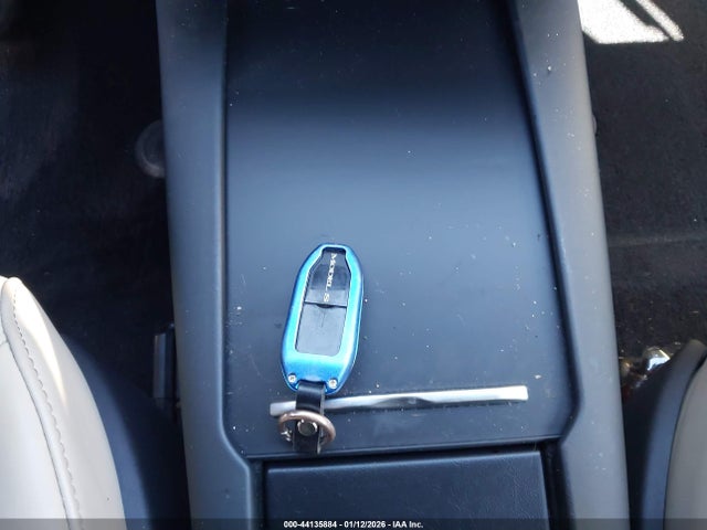 2016 TESLA MODEL S 5YJSA1E20GF170439 Photo 10