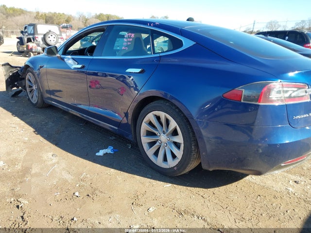 2016 TESLA MODEL S 5YJSA1E20GF170439 Photo 2