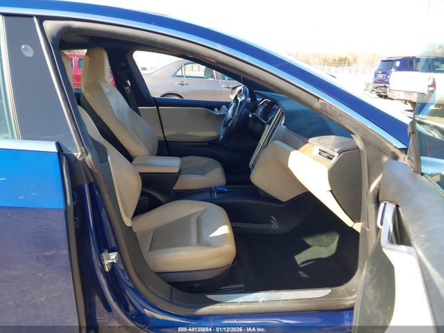 2016 TESLA MODEL S 5YJSA1E20GF170439 Photo 4
