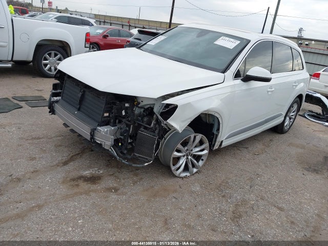 2017 AUDI Q7 WA1LAAF72HD028000 Photo 1