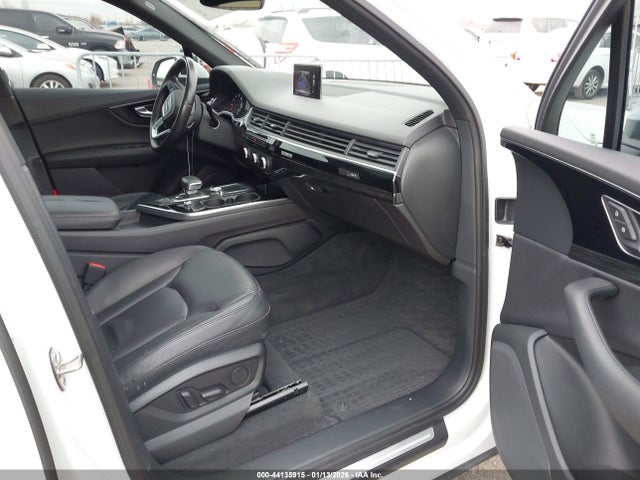2017 AUDI Q7 WA1LAAF72HD028000 Photo 4