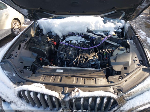 2022 BMW X6 5UXCY6C01N9K82817 Photo 9