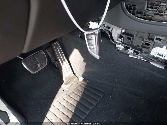 2022 BMW X6 5UXCY6C01N9K82817 Photo 10