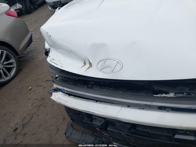 KMHL34JJ2RA101093 Hyundai Sonata Hybrid Sel
