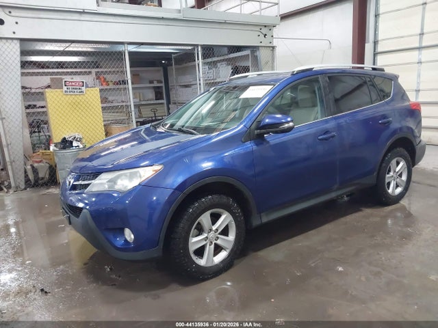 Toyota Rav4 Xle 2014 2T3RFREV0EW197656 Image 2