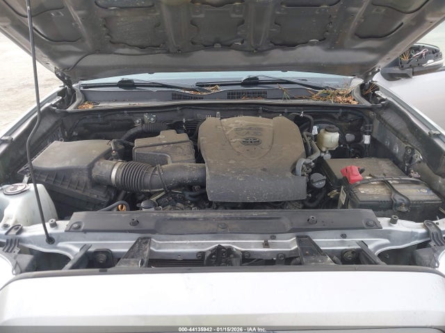 3TMCZ5AN2MM370377 Toyota Tacoma Sr5 V6