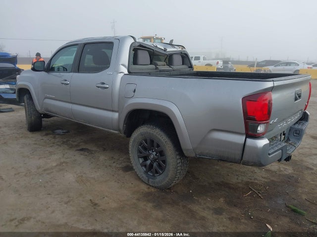 3TMCZ5AN2MM370377 Toyota Tacoma Sr5 V6