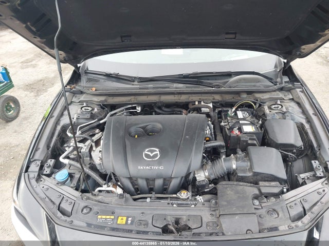 3MZBPAAL4NM303402 Mazda Mazda3 2.5 S
