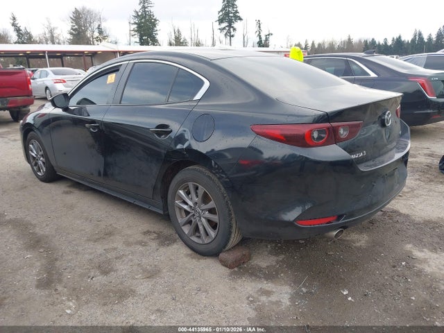 3MZBPAAL4NM303402 Mazda Mazda3 2.5 S