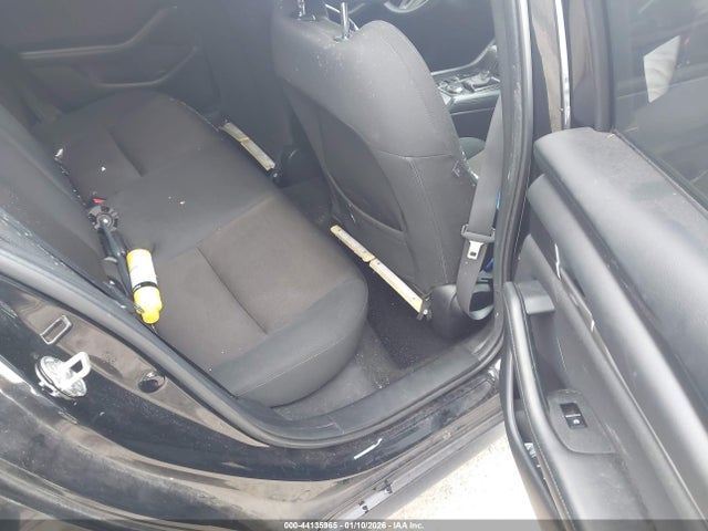 3MZBPAAL4NM303402 Mazda Mazda3 2.5 S