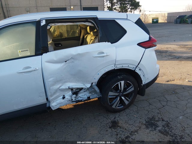 JN8BT3CBXSW148692 Nissan Rogue Sl Intelligent Awd