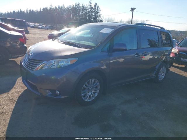 2014 TOYOTA SIENNA 5TDYK3DC6ES485381 Photo 1