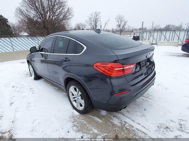 2016 BMW X4 5UXXW3C56G0R22030 Photo 2