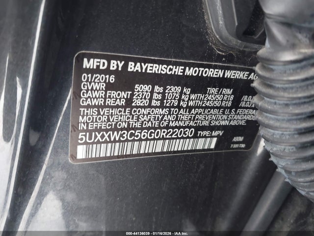 2016 BMW X4 5UXXW3C56G0R22030 Photo 8