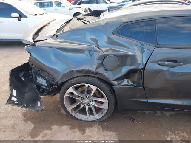 2017 CHEVROLET CAMARO 1G1FH1R77H0109813 Photo 5