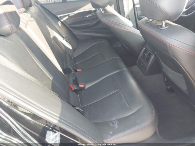 2018 BMW 330I WBA8D9G53JNU72949 Photo 7