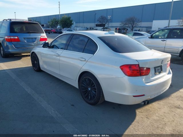 2013 BMW 328I WBA3C1G51DNN93689 Photo 2