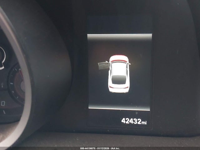 5NPLM4AG1PH105423 Hyundai ELANTRA SEL