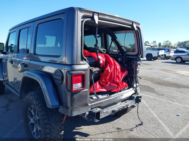 1C4HJXFG5JW292515 Jeep Wrangler Unlimited Rubicon 4x4