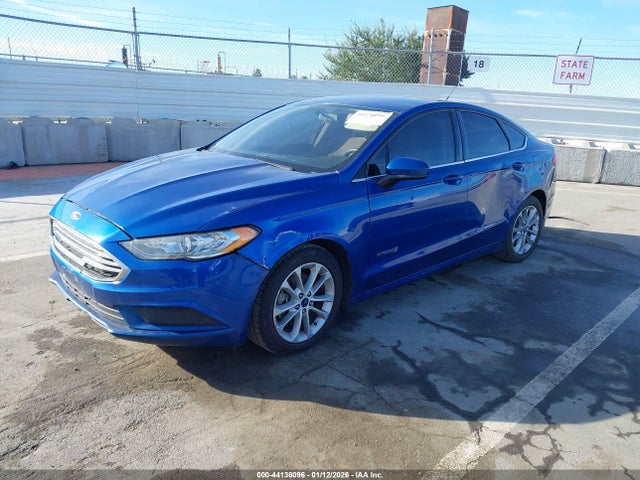 Ford Fusion Hybrid Se 2018 3FA6P0LU1JR140764 Image 2