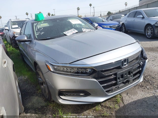Honda Accord Touring 2018 1HGCV1F93JA019276 zdjęcie główne