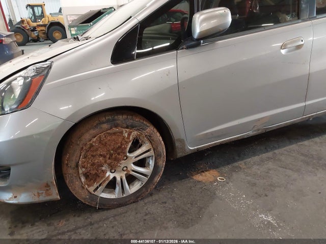 2009 HONDA FIT JHMGE88479S027010 Photo 5