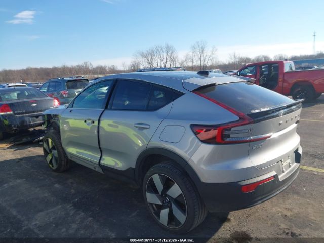 2023 VOLVO C40 RECHARGE PURE ELECTRIC YV4ED3GM9P2062478 Photo 2