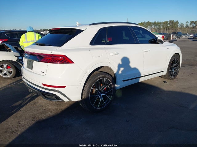 2019 AUDI Q8 WA1EVAF1XKD030755 Photo 3