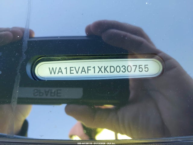 2019 AUDI Q8 WA1EVAF1XKD030755 Photo 8