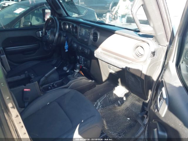 2020 JEEP WRANGLER UNLIMITED 1C4HJXDG6LW298913 Photo 4