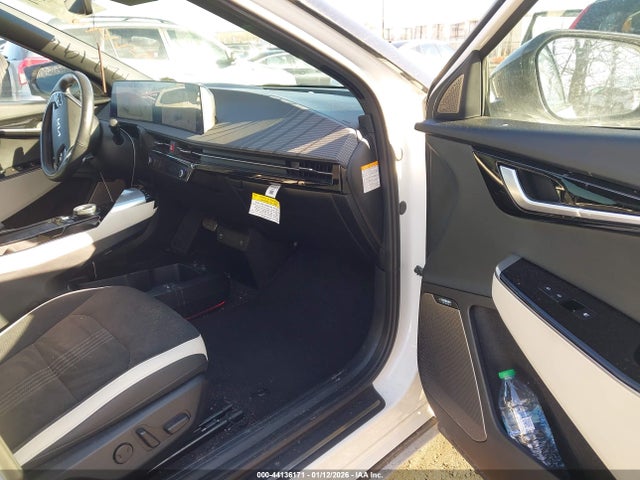 44136171 :رقم المزاد ، KNDC4DLCXP5122196 vin ، 2023 Kia Ev6 Gt-line مزاد بيع