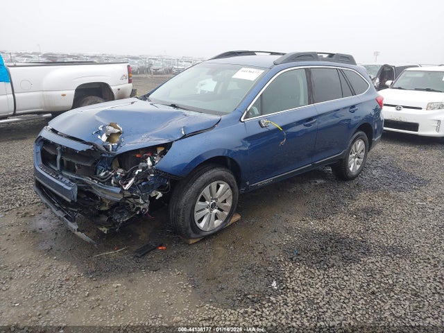 Subaru Outback 2.5i Premium 2019 4S4BSAFC7K3293953 Image 2