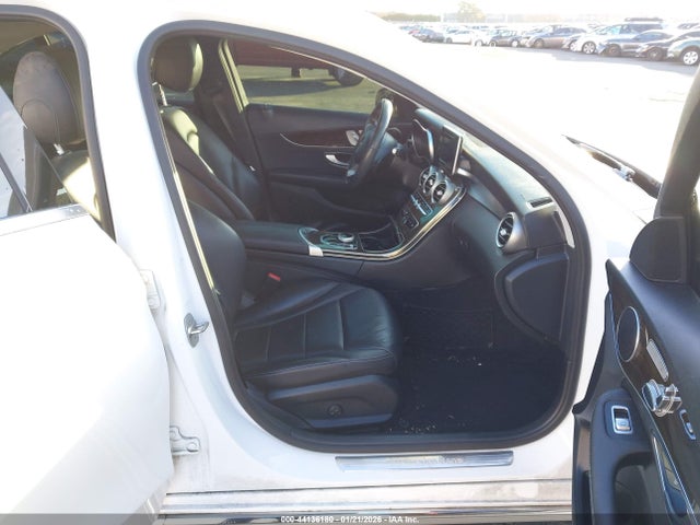 2017 MERCEDES-BENZ C 300 55SWF4KB1HU195083 Photo 4