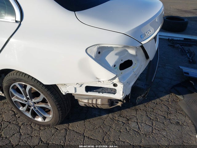 2017 MERCEDES-BENZ C 300 55SWF4KB1HU195083 Photo 5