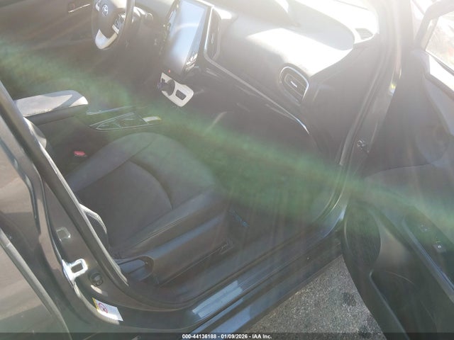44136188 :رقم المزاد ، JTDKARFP7H3034963 vin ، 2017 Toyota Prius Prime Advanced مزاد بيع
