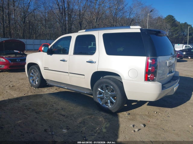 44136192 :رقم المزاد ، 1GKS1EEF7BR378240 vin ، 2011 Gmc Yukon Denali مزاد بيع