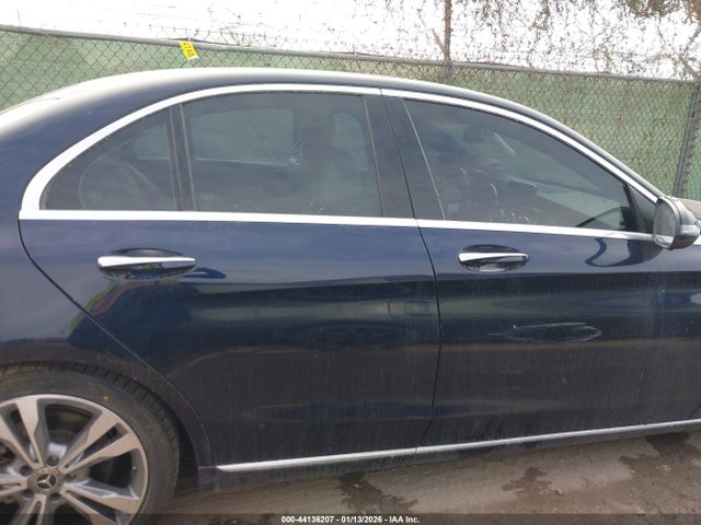 Mercedes-Benz C 300 2018 55SWF4JB8JU264455 Image 14