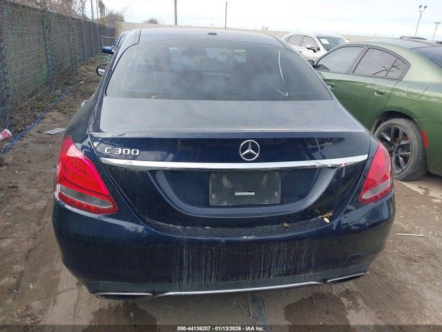 Mercedes-Benz C 300 2018 55SWF4JB8JU264455 Image 17