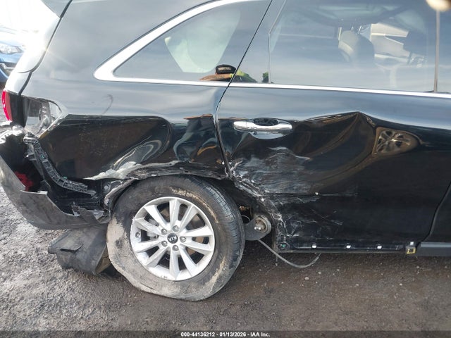 5XYPG4A31KG597781 KIA Sorento 2.4l L