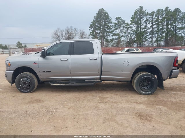 RAM 3500 2024 3C63RRJL7RG166158 Image 14
