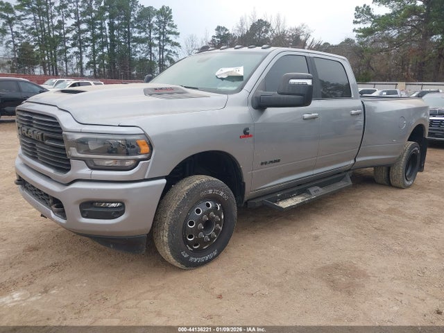 RAM 3500 2024 3C63RRJL7RG166158 Image 2